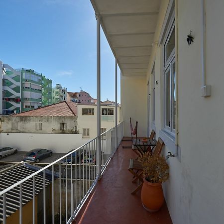 阿尔米兰特雷斯公寓 Lisboa 外观 照片